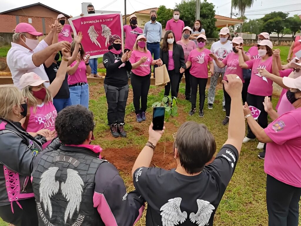 filhas-vento-plantio-arvore