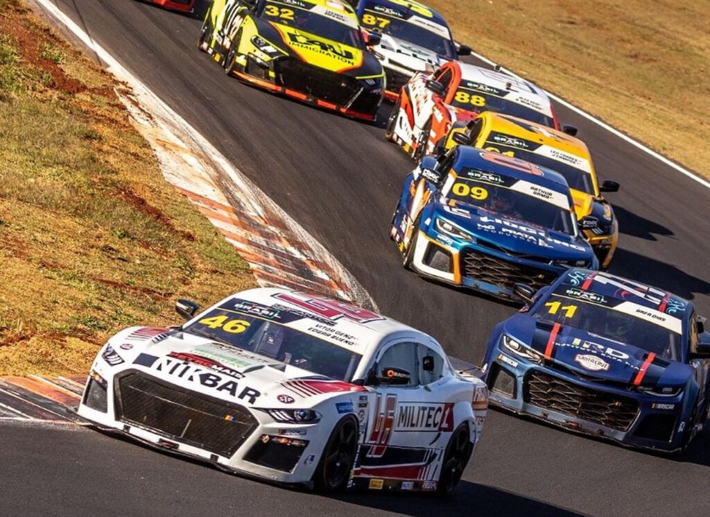 O piloto Vitor Genz durante a etapa de Cascavel, realizada no dia 2 de julho. Foto: Luciano Santos/ SIG Comunicação
