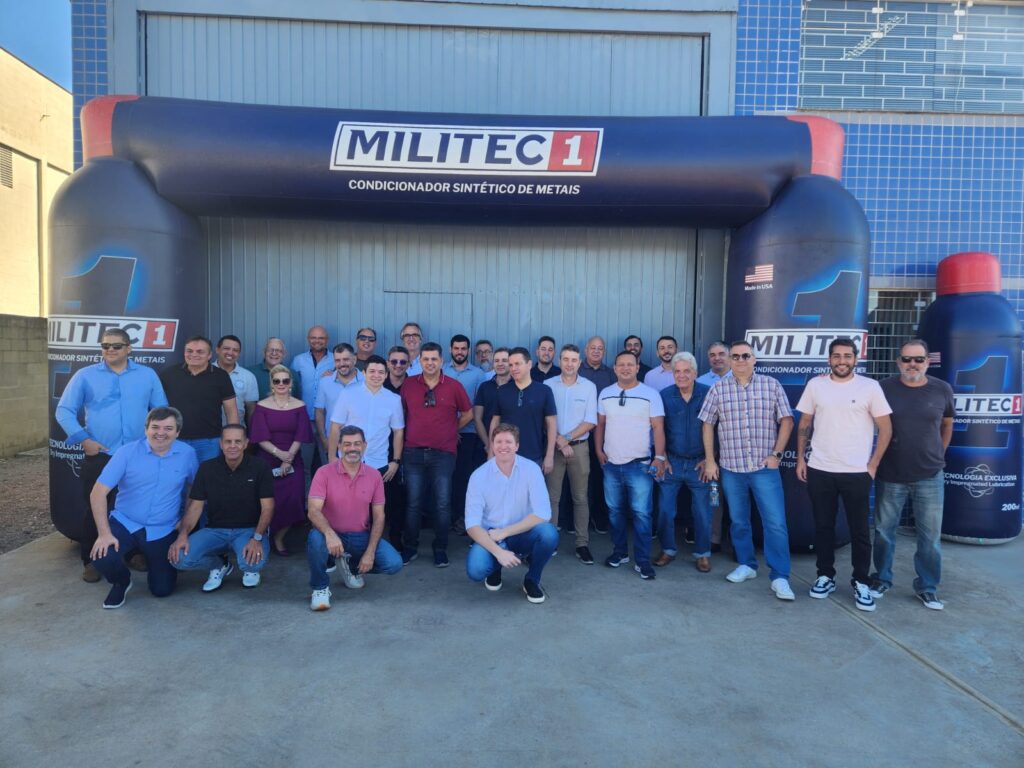 A maioria dos distribuidores visitaram pela primeira vez a fábrica de envase da MILITEC Brasil. Foto: Creative Group/ Divulgação