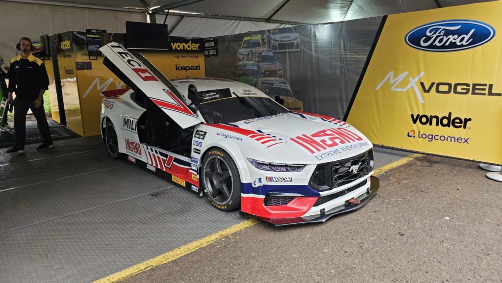 A equipe MX Voguel é a gestora do carro de Seid e Campos na NASCAR Brasil. Foto: Renyere Trovão